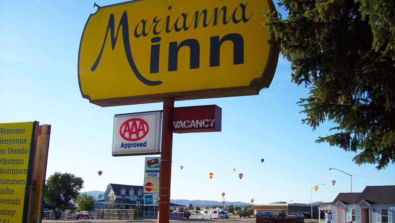 Marianna Inn بانجوِتش المظهر الخارجي الصورة